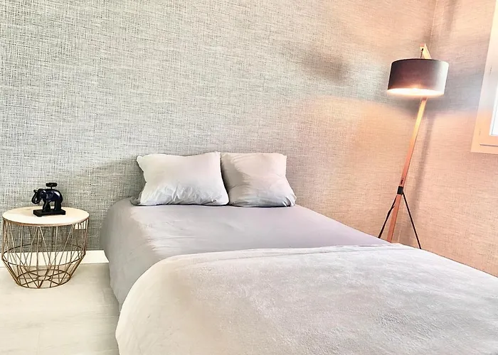 Apartment Toison Avec Piscine